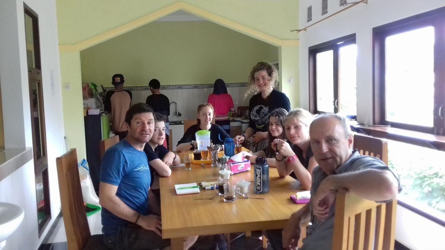Dannu'S Homestay Ijen And Bromo Tour Баньюванги Экстерьер фото